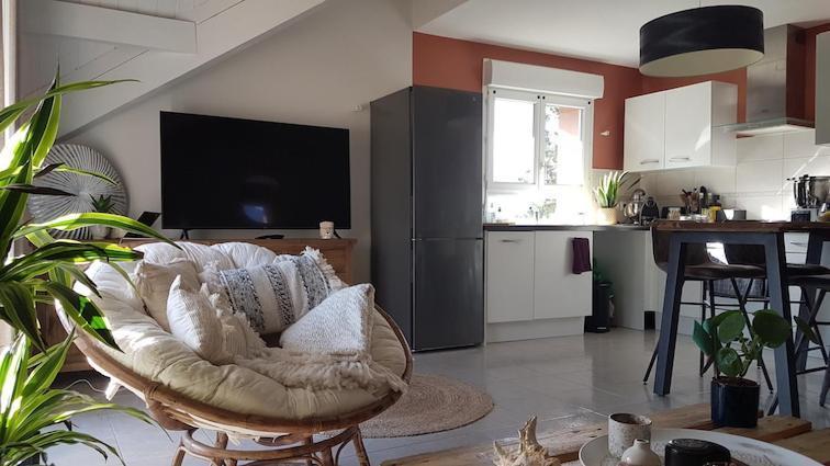Appartement Plein Centre Village, Vue Montagnes, Proximite Immediate Lac Doussard Bagian luar foto