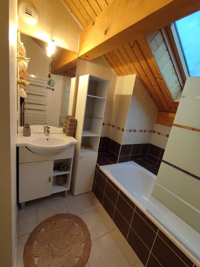 Appartement Plein Centre Village, Vue Montagnes, Proximite Immediate Lac Doussard Bagian luar foto